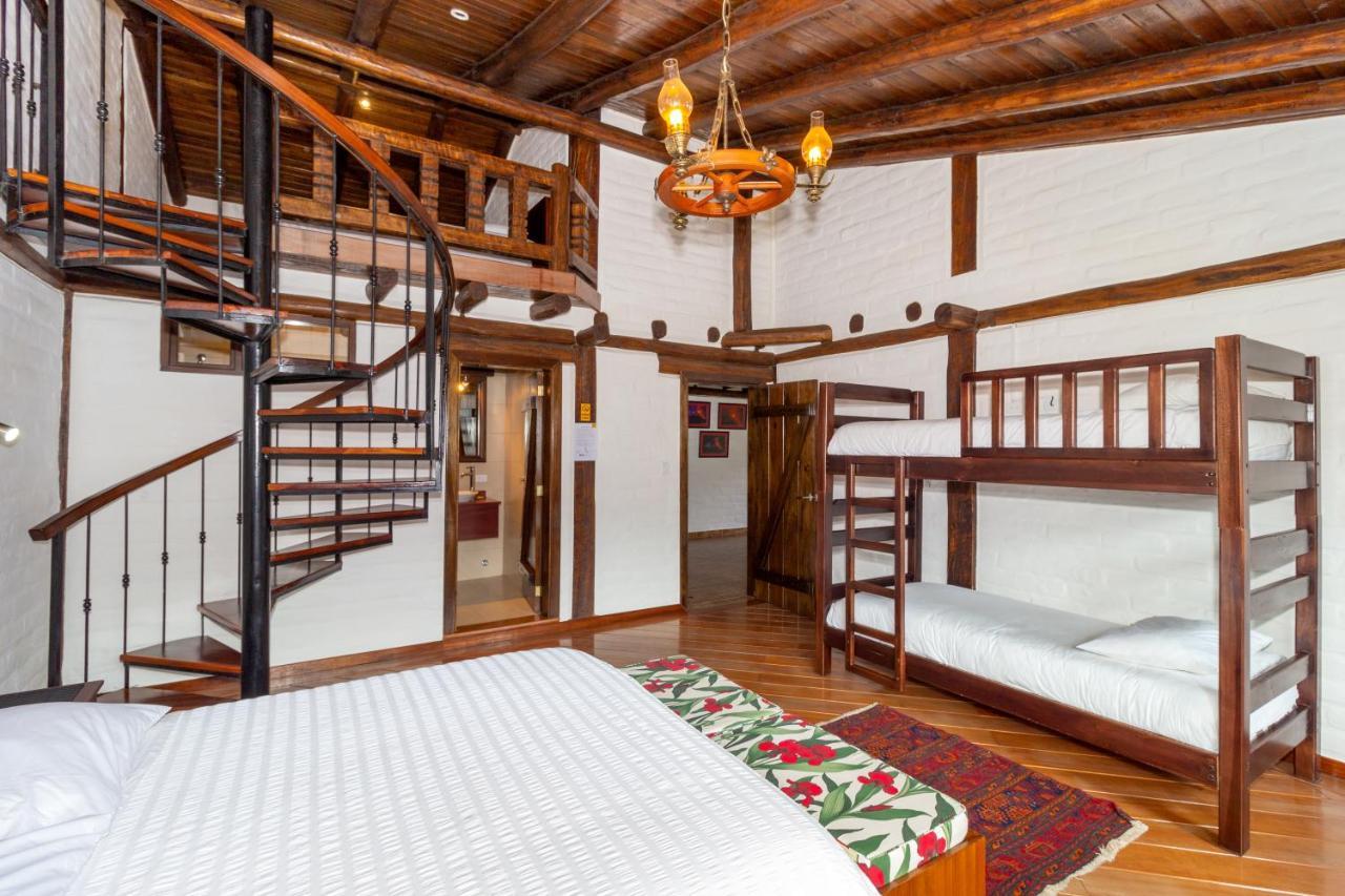 Hotel Ile Баньйос Екстер'єр фото