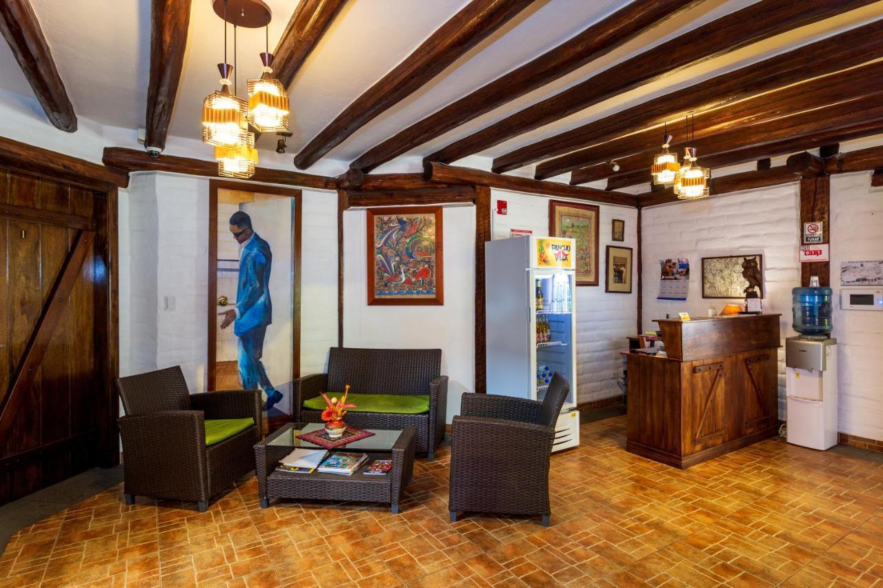 Hotel Ile Баньйос Екстер'єр фото